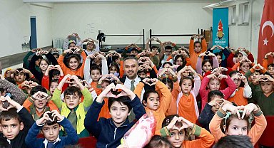 Başkan Toptaş'tan minik yüreklere destek