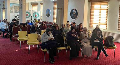 Bayburt Öğretmen Akademisi proje yazma eğitimi başladı