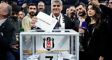 Beşiktaş Başkan Adayı Serdal Adalı oyunu kullandı