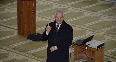 Besni'de umreye gidecekler için eğitim semineri düzenlendi