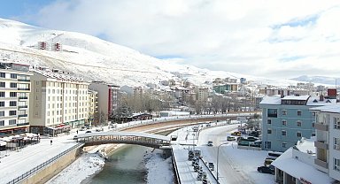 Beyaz örtüyle kaplanan Bayburt'tan kış manzaraları