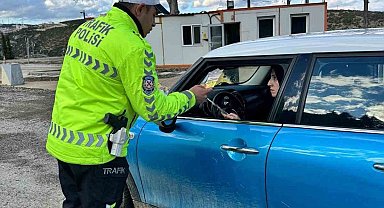 Bilecik'te araç sürücülerine ceza yağdı