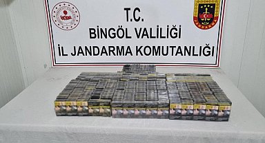 Bingöl'de 500 paket kaçak sigara ele geçirildi, araması bulunan 1 kişi yakalandı