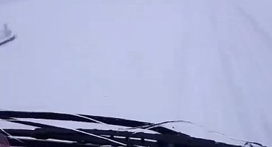 Bingöl'de karayolları ekipleri kar çalışmalarını sürdürüyor