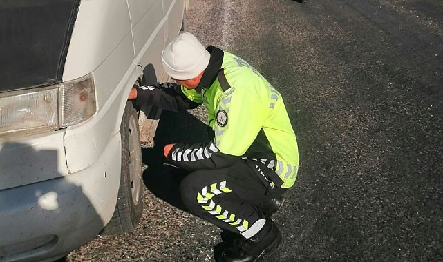 Bozkır'da kış lastiği denetimleri sürüyor