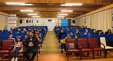 Bozyazı'da öğrencilere Mehmet Akif Ersoy'un hayatı anlatıldı