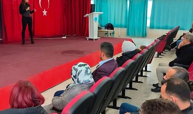 Bozyazı'da öğretmenlere 'Ektoparazitler ve Korunma Yolları' anlatıldı