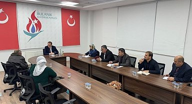 Bulanık'ta 'Halk Günü' toplantısı yapıldı