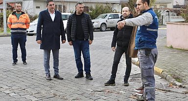 Burhaniye'de yağmur sonrası altyapı hatları kontrol edildi