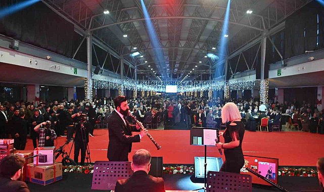 Bursa Büyükşehir ailesi yeni yılı birlikte kutladı