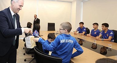 Bursa İnegöl'de Başkan Taban 32 sporcuyla buluştu