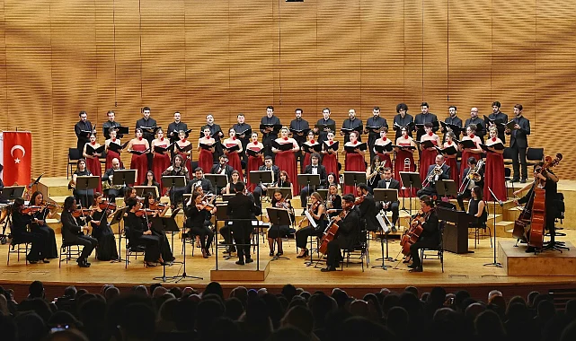 Bursa Nilüfer'de yeni yıla özel muhteşem konser
