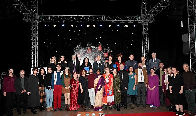 Bursa'da masal dünyasına renkli yolculuk