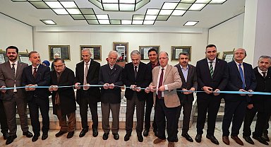 "Bursevi'nin kaleminden" sergisi açıldı