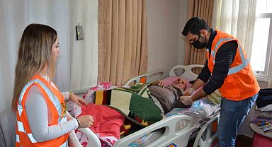 Büyükşehir Belediyesi Alanya'da hastalara fizyoterapi desteği veriyor