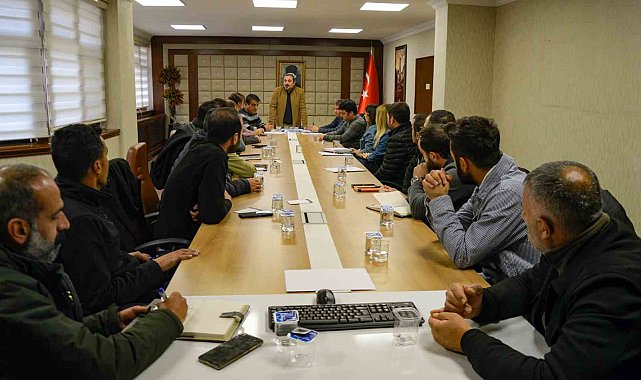 Büyükşehirden çiftçilere meyve fidanı desteği