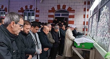 Çan'daki motosiklet kazasında hayatını kaybeden Eray Karakaya son yolculuğuna uğurlandı