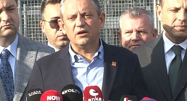 CHP Genel Başkanı Özel: "Ahmet Özer için 50 gündür iddianame yazamıyorlar"