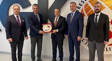 CHP'li Bulut'tan medyaya 'Küresel' mesaj