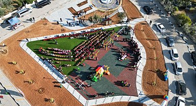 Çorum Belediyesi'nin Kıbrıs'ta yaptığı park törenle açıldı