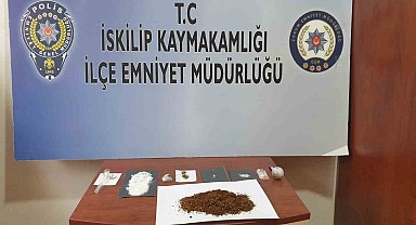 Çorum'da uyuşturucuyla yakalanan 2 kişi gözaltına alındı
