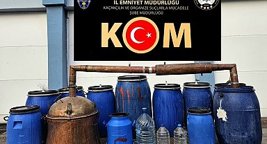 Çorum'da yüzlerce litre sahte alkol ele geçirildi
