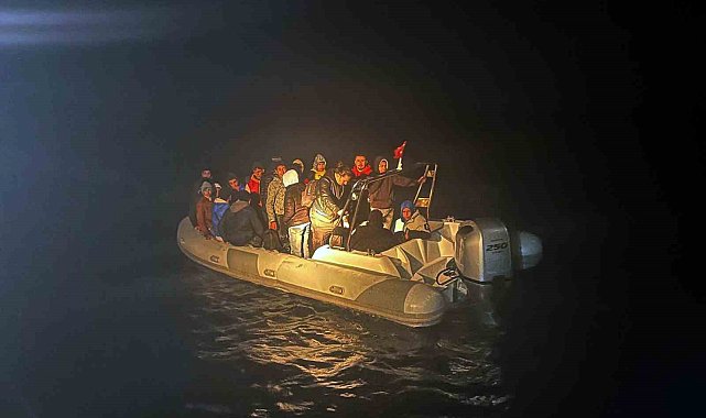 Datça'da 3'ü çocuk 27 düzensiz göçmen kurtarıldı
