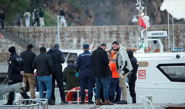 Denize düşen şahsı arama çalışmalarında başka bir kişiye ait ceset bulundu