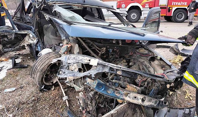 Denizli'de zincirleme trafik kazasında 3 kişi yaralandı