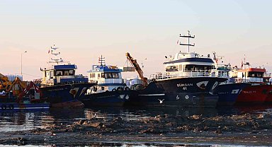 Didim Taşburun Balıkçı Barınağı'nın içler acısı hali görenleri şaşırtıyor