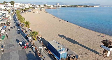 Didim'de Aralık güneşi Altınkum Sahili'ni canlandırdı