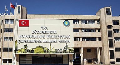 Diyarbakır Büyükşehir Belediyesinde personel kıyımı