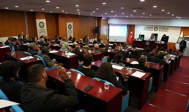 Diyarbakır Büyükşehir Belediyesi'nin 2025 bütçesi onaylandı