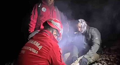 Doğa yürüyüşü sırasında ayağı kırıldı, jandarmanın helikopterli operasyonuyla kurtarıldı