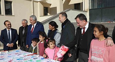 Doğan: "Sevginin aşamayacağı hiç bir engel yoktur"