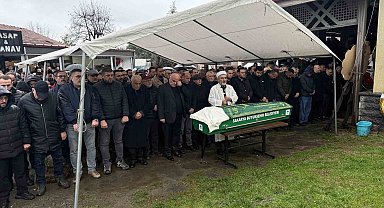 Dönemin kara kutusu olarak bilinen suç örgütü lideri Hadi Özcan, Sakarya'da toprağa verildi