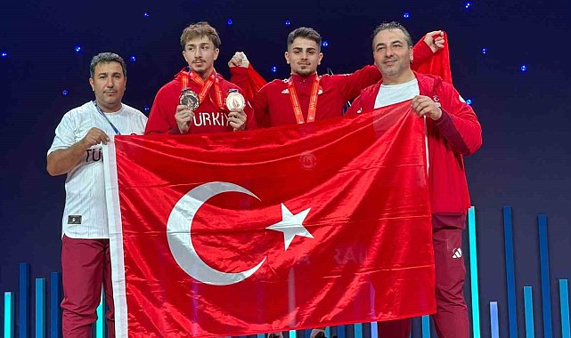 Dünya Halter Şampiyonası'nda 3 madalya