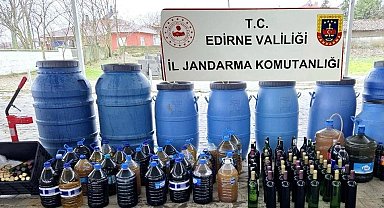 Edirne Uzunköprü'de Jandarma'dan sahte alkol operasyonu