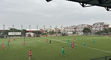 Edremitspor, kazanmaya devam ediyor