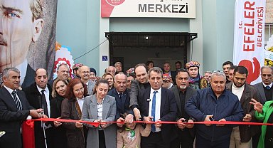 Efeler'in Engelsiz Yaşam Merkezi hizmete açıldı