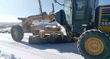 Elazığ'da 27 köy yolu ulaşıma kapandı
