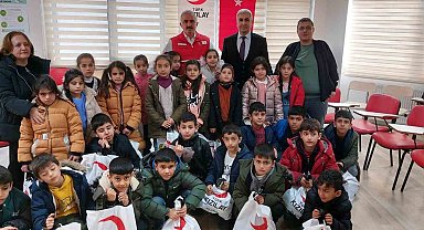 Elazığ'da ilkokul öğrencilerinden anlamlı ziyaret