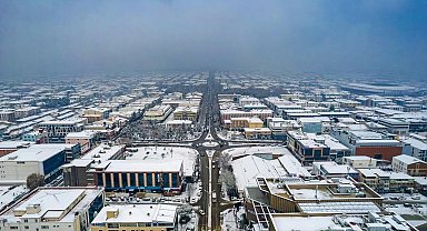 Erzincan'da kar yağışı