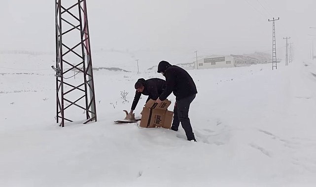 Erzurum polisinden yürekleri ısıtan hareketler