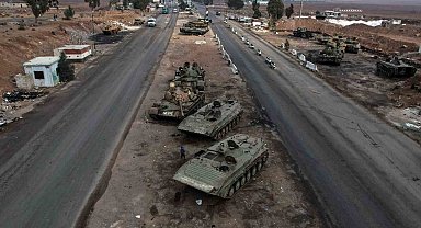 Esad'dan geriye Şam'ın girişine konuşlandırdığı tanklar kaldı