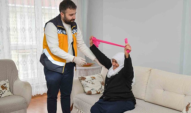 Esenyurt Belediyesinden evde fizik tedavi hizmeti