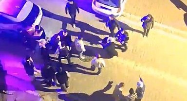 Esenyurt'ta 14 yaşında ki çocuğa rahatsızlık veren komşularını böyle dövdüler