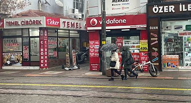 Eskişehir'de yağış etkili oldu