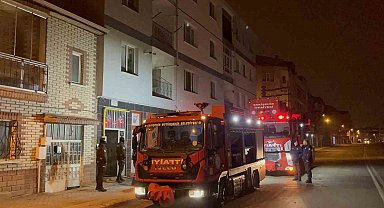 Eskişehir'de yangın çıkan evde 1 kadın ve 2 kedi ölü bulundu