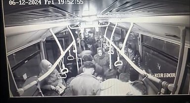 Fenalaşan yolcu için güzergah değiştiren şoföre Başkan Büyükkılıç'tan tebrik